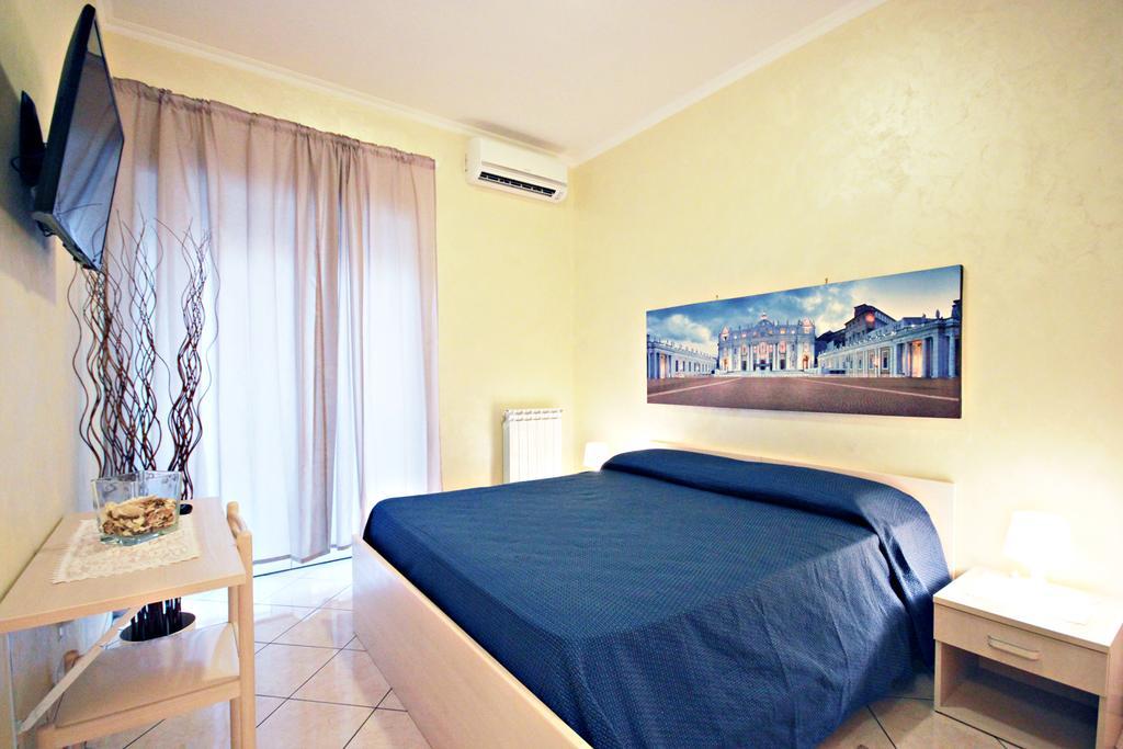 Guesthouse Holiday And Rom Exterior foto